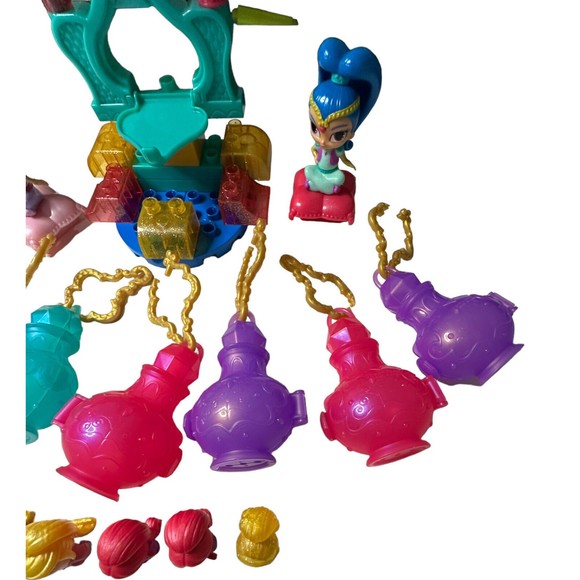 LOT Mega Bloks Shimmer & Shine Bedtime Building Set + 5 Teenie Genies + Bottles - Picture 5 of 16